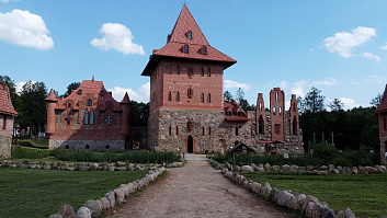 Музей народной архитектуры и быта в Строчицах